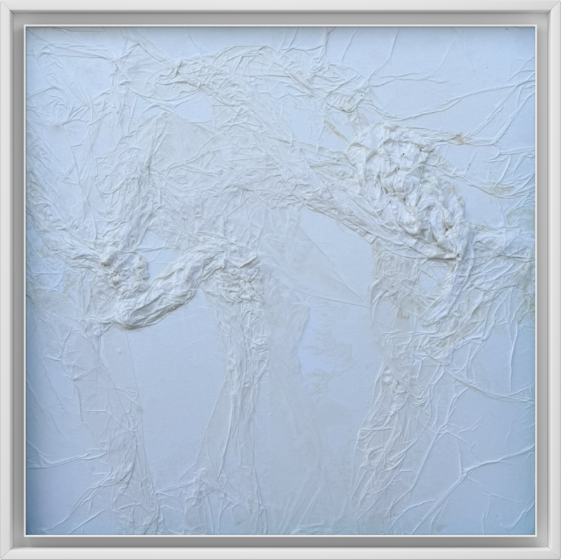 Time's Embrace: The Wellspring of Memory and the Traces of Hanji